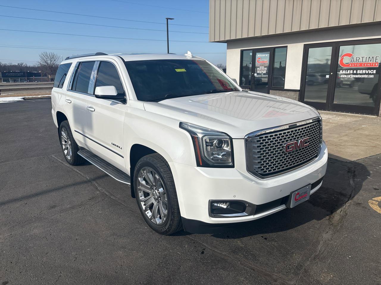Used 2016 GMC Yukon Denali w/ Open Road Package image 2