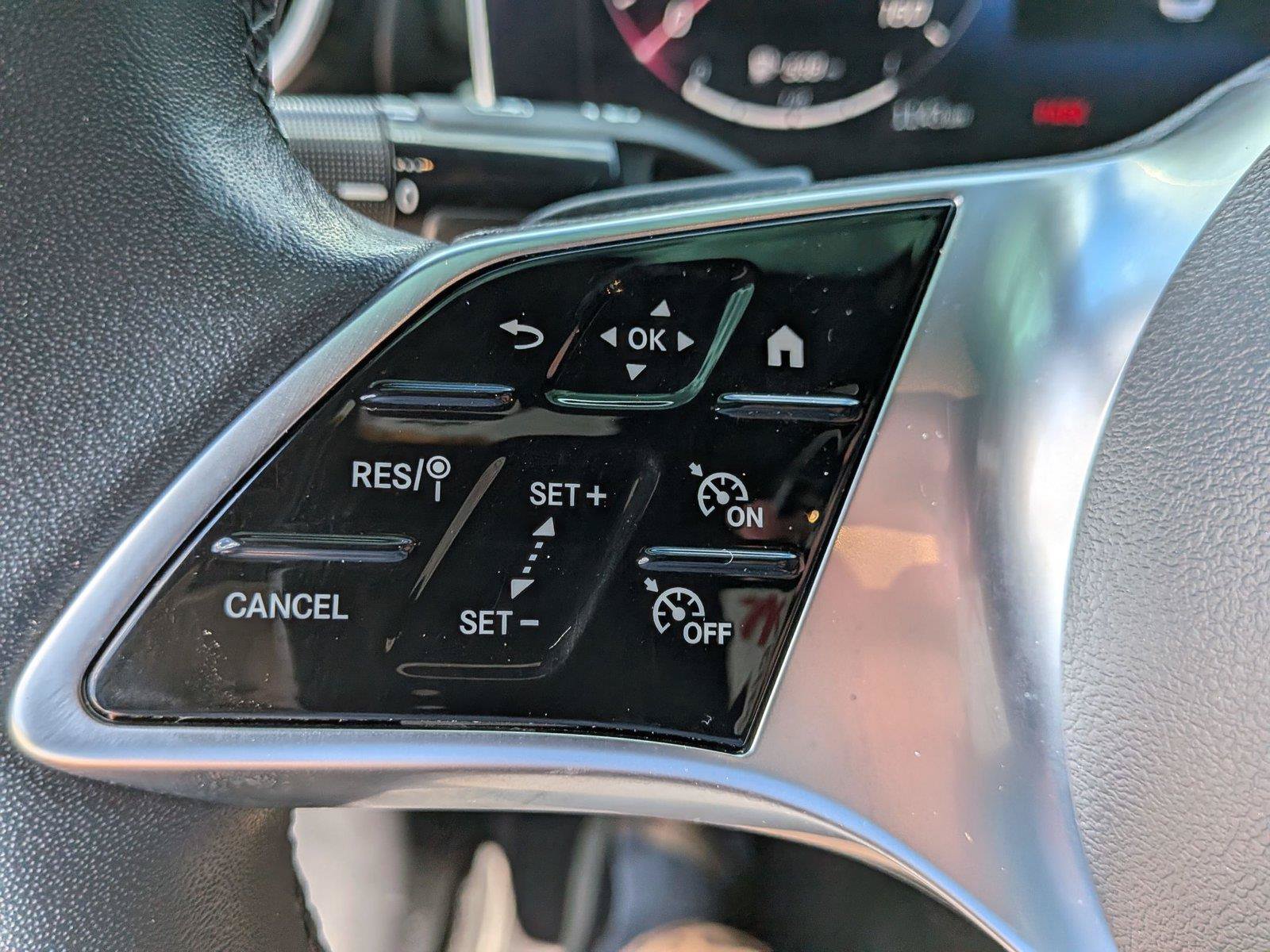 Used 2022 Mercedes-Benz C 300 Sedan image 19