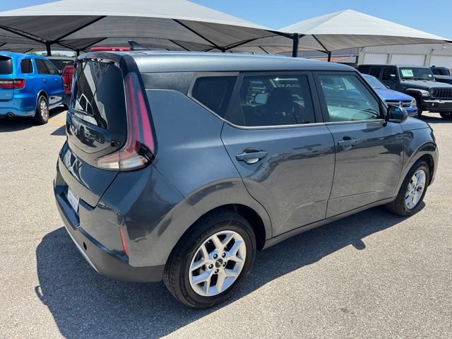 Used 2024 Kia Soul LX w/ Option Group 015 FWD image 6