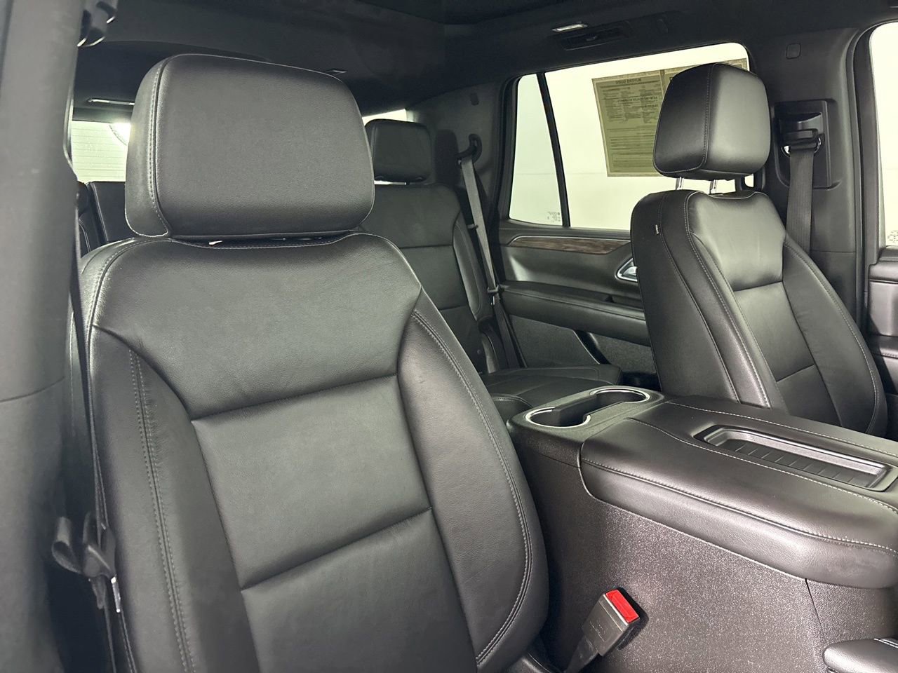 Used 2021 Chevrolet Tahoe Z71 w/ Z71 Off-Road Package image 30