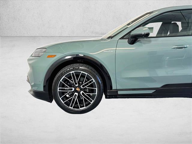New 2026 Porsche Cayenne Electric AWD/4WD image 28