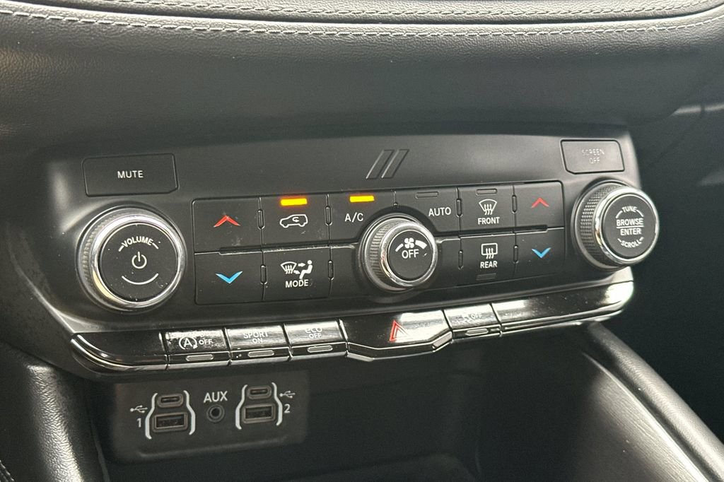 Used 2021 Dodge Durango SXT AWD/4WD image 20