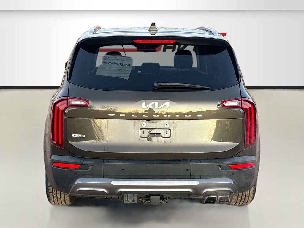 Used 2022 Kia Telluride EX w/ Towing Package image 6