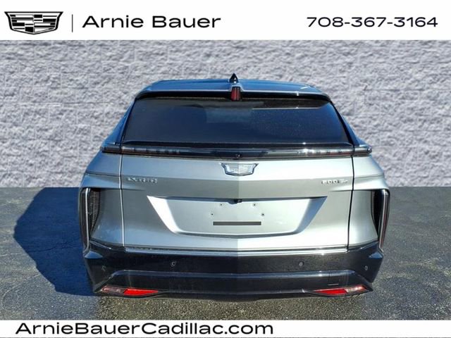 Certified 2025 Cadillac Lyriq Luxury w/ LPO, Floor Liner Package AWD/4WD image 8