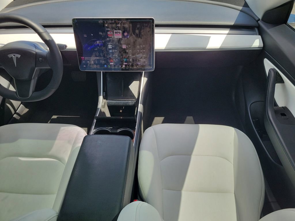 Used 2020 Tesla Model 3 Standard Range Plus image 20