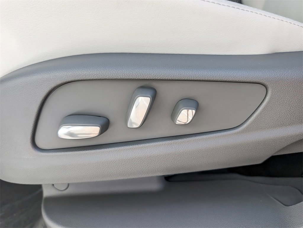 New 2026 Cadillac XT5 Premium Luxury image 14