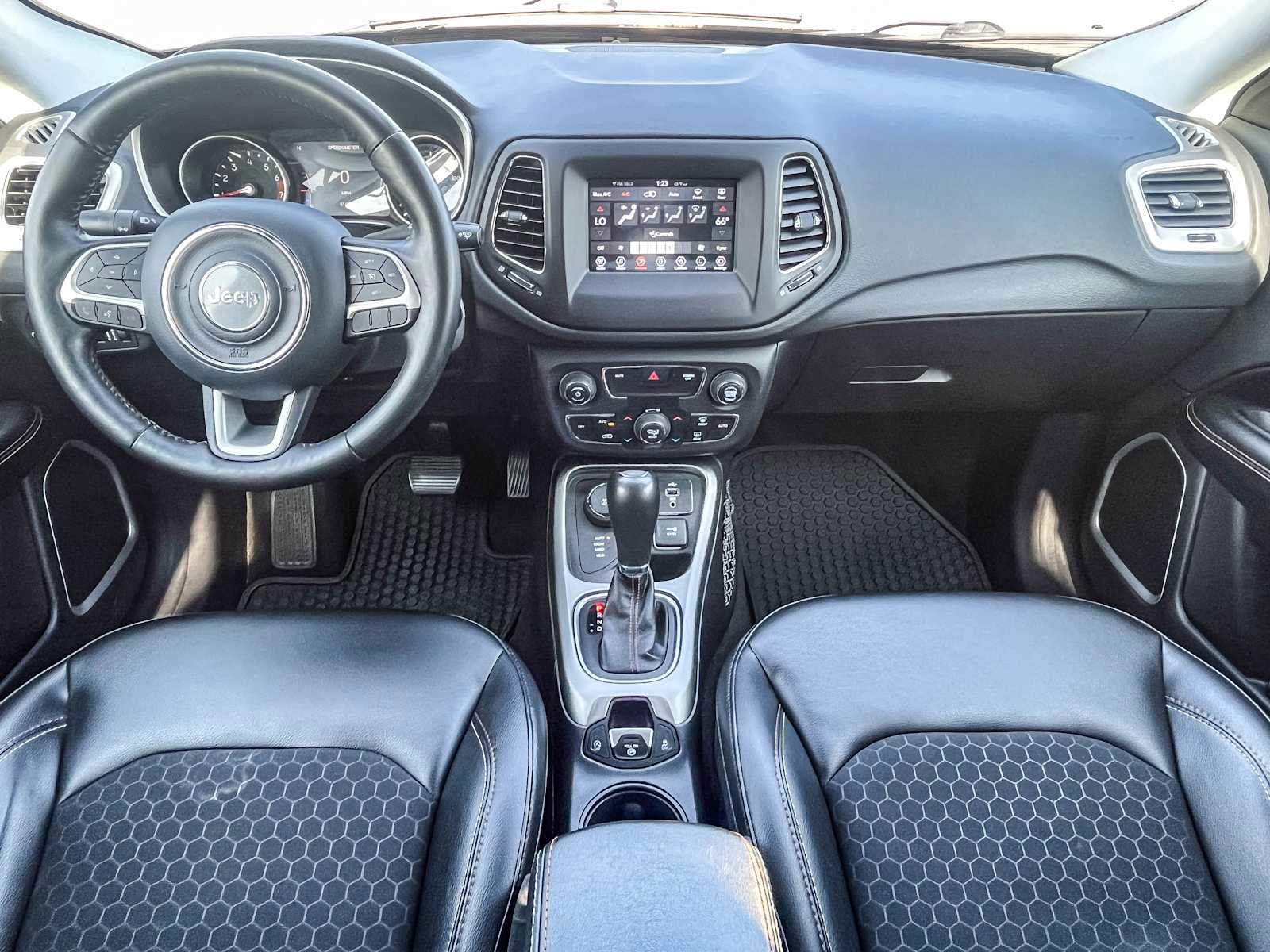 Used 2019 Jeep Compass Latitude w/ Popular Equipment Group image 11