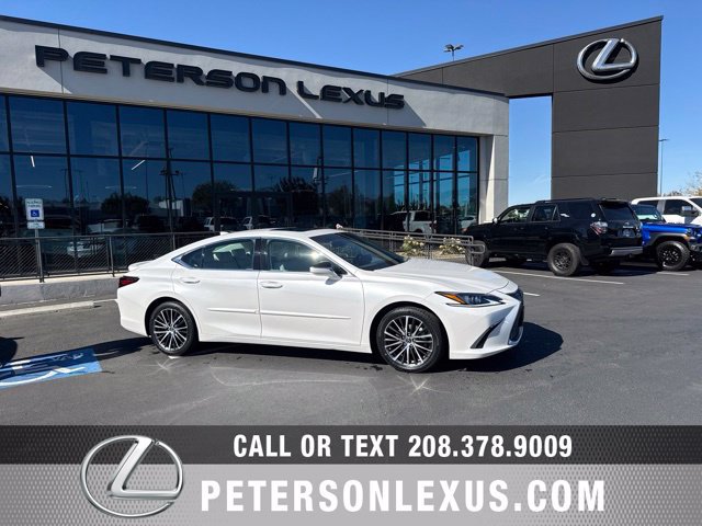 Used 2023 Lexus ES 300h w/ Premium Package FWD image 1