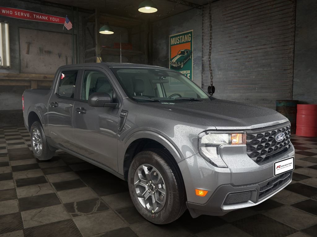 New 2026 Ford Maverick XLT image 2
