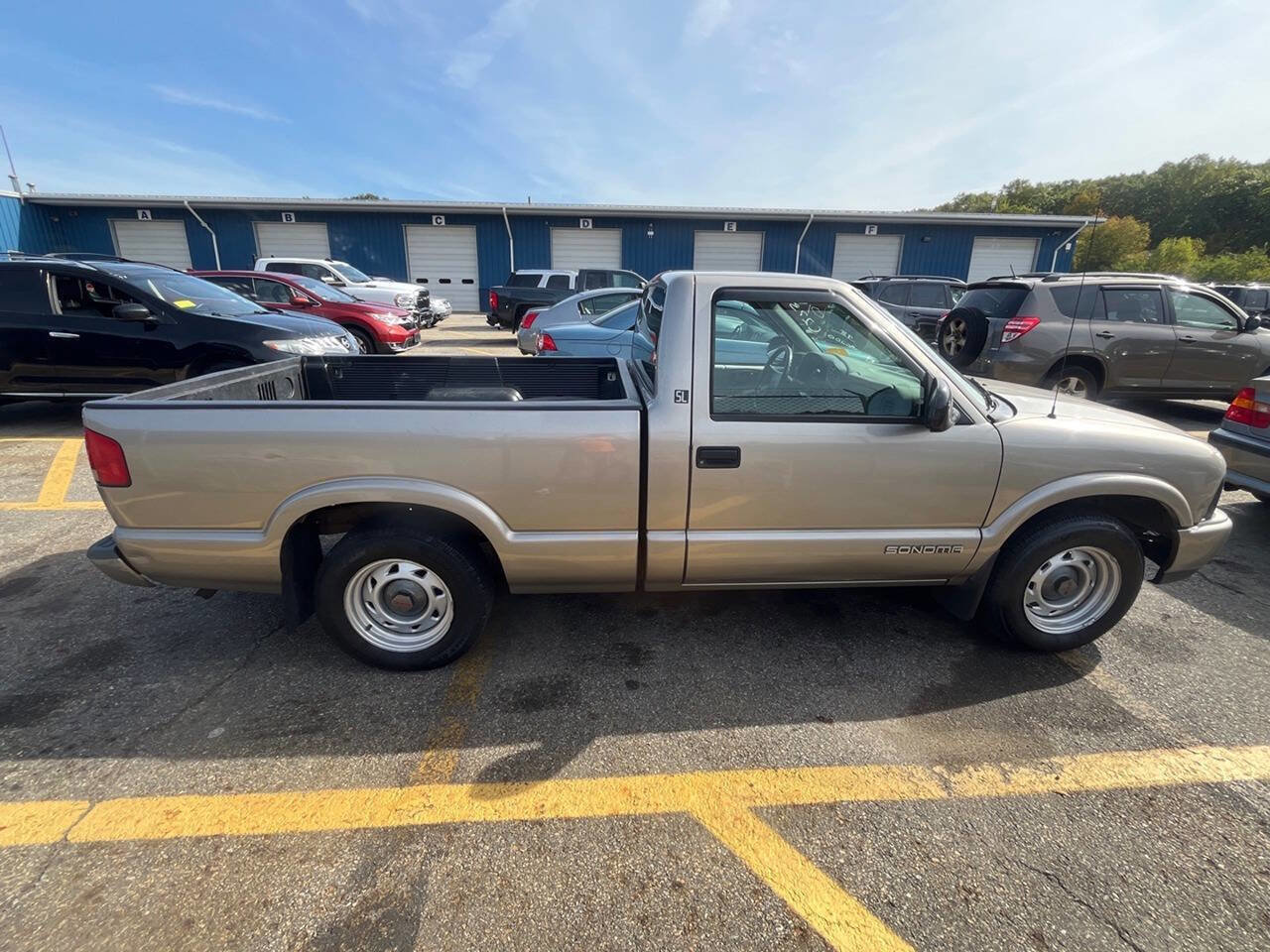 Used 1998 GMC Sonoma SL image 5