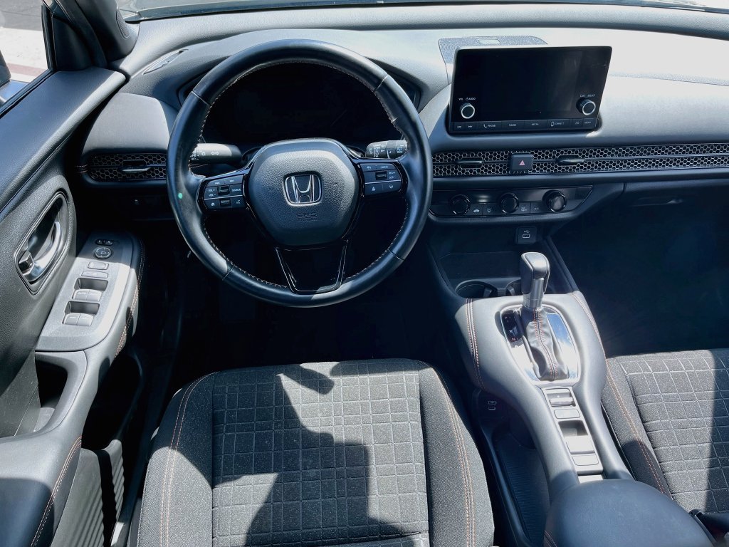 Used 2025 Honda HR-V Sport image 22