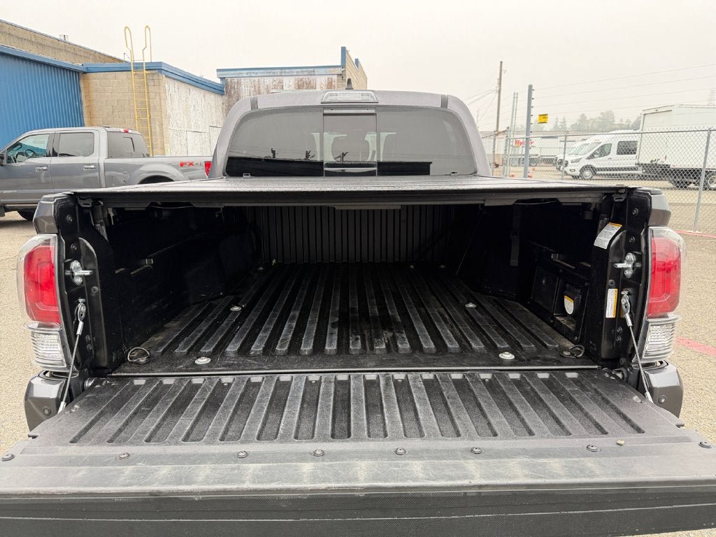 Used 2021 Toyota Tacoma TRD Pro AWD/4WD image 22