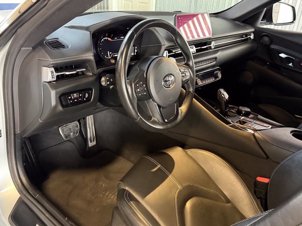 Used 2021 Toyota Supra Premium RWD image 9