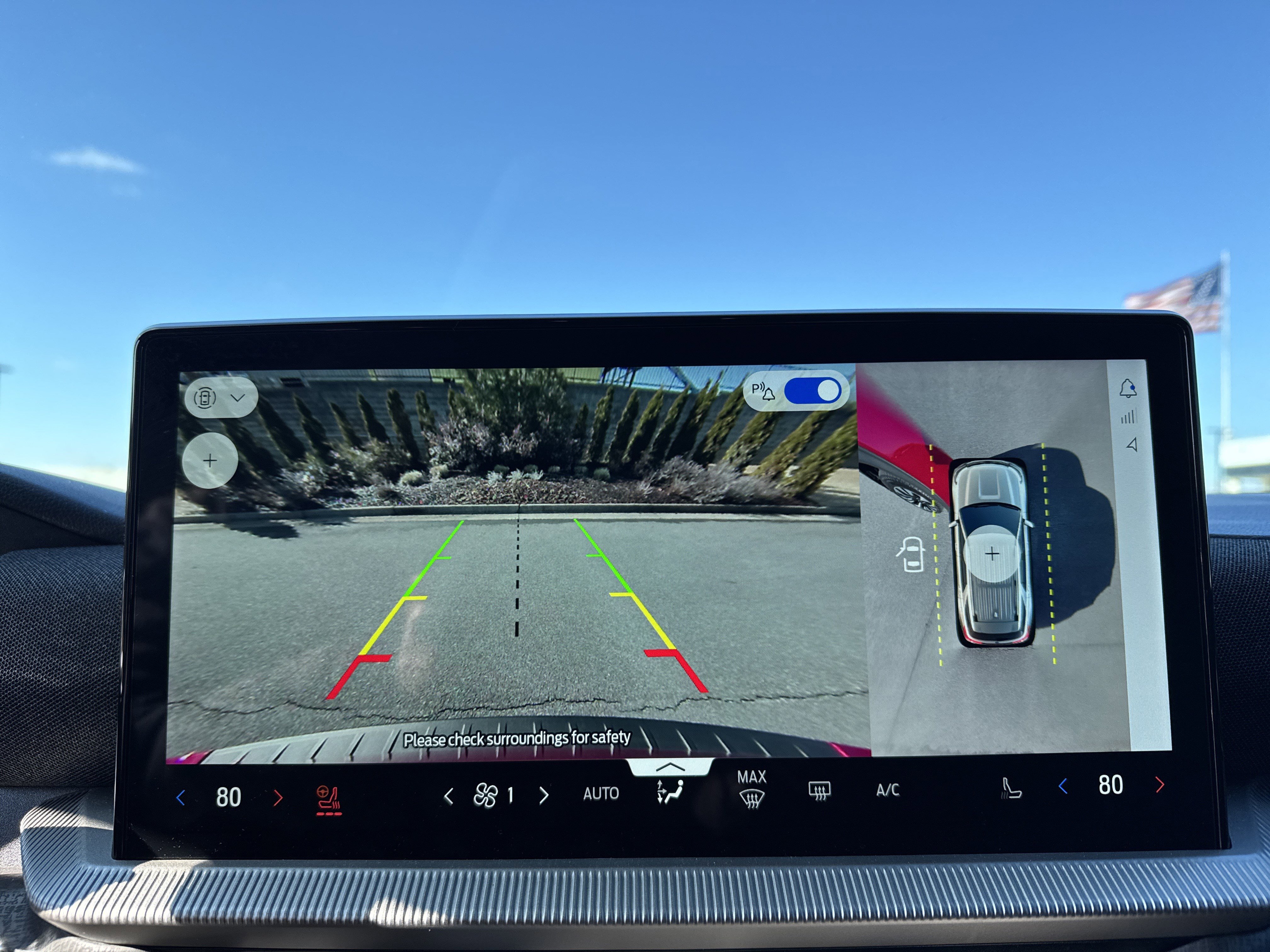 Used 2025 Ford Explorer Platinum w/ LUX Leather Package image 25