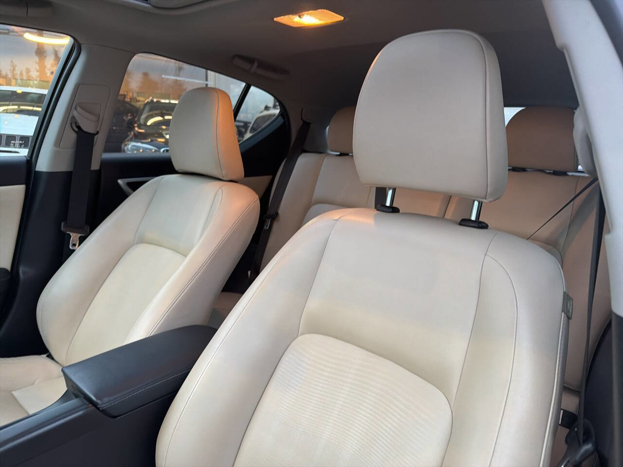 Used 2011 Lexus CT 200h Premium w/ Premium Audio Pkg image 30