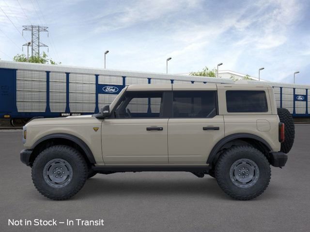 New 2025 Ford Bronco Badlands image 3