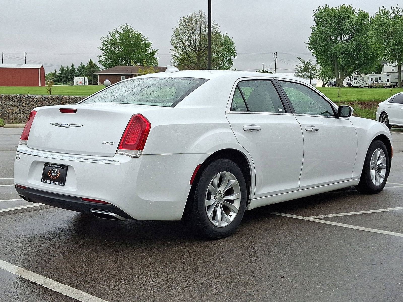 Used 2015 Chrysler 300 Limited RWD image 24