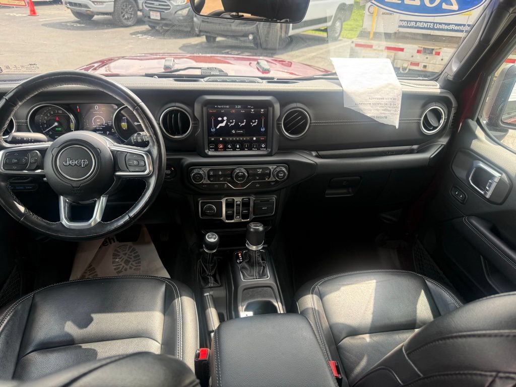 Used 2021 Jeep Wrangler Unlimited Sahara w/ Cold Weather Group AWD/4WD image 45