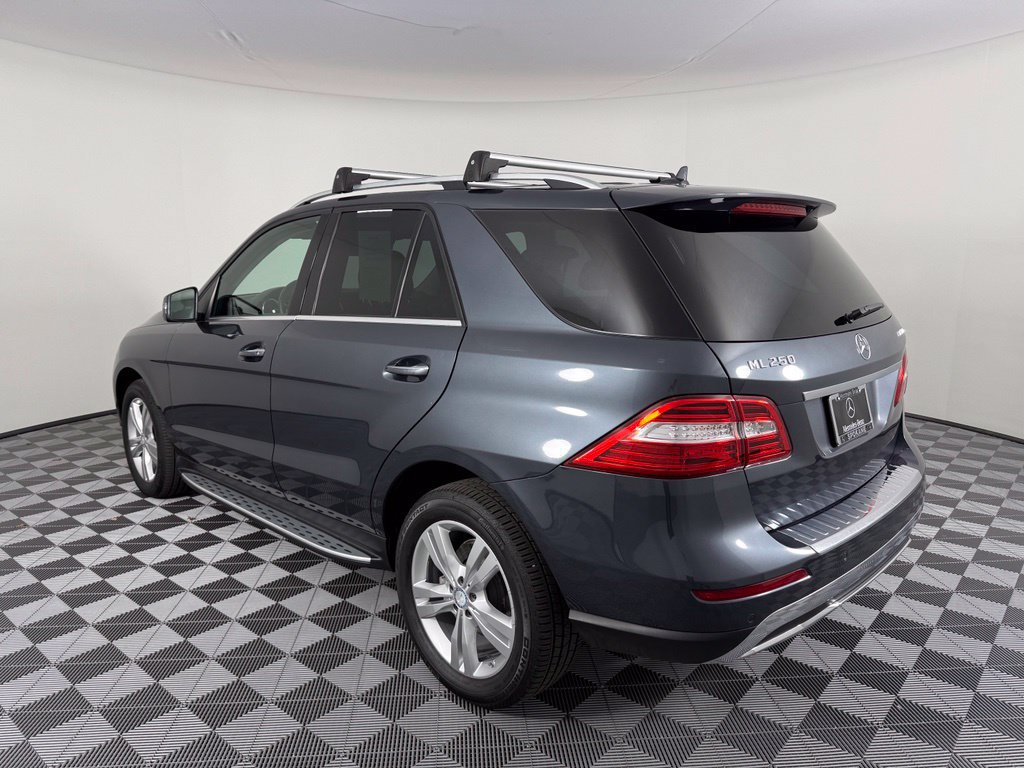 Used 2015 Mercedes-Benz ML 250 BlueTEC 4MATIC image 6