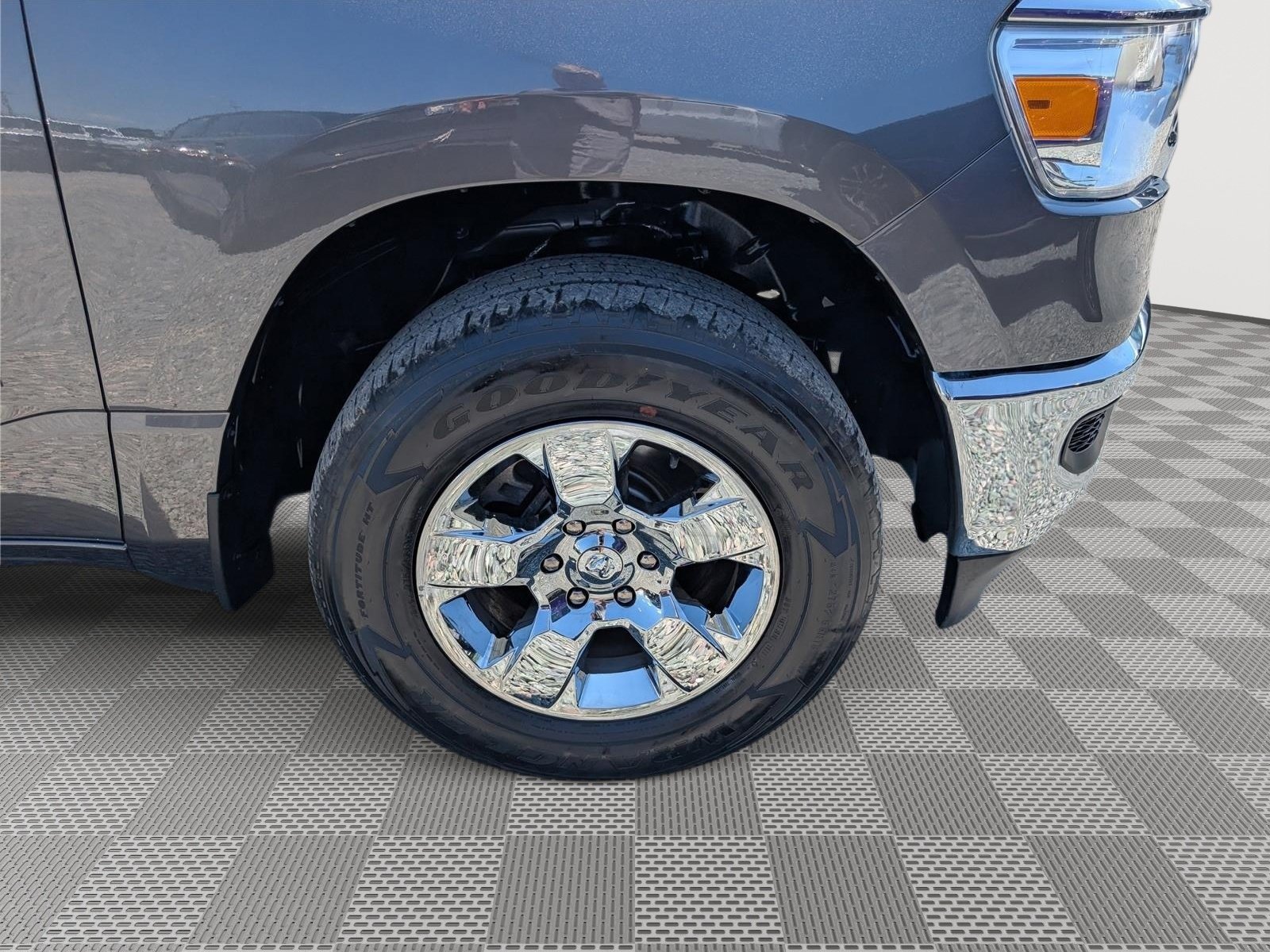 Used 2023 RAM 1500 Big Horn AWD/4WD image 9