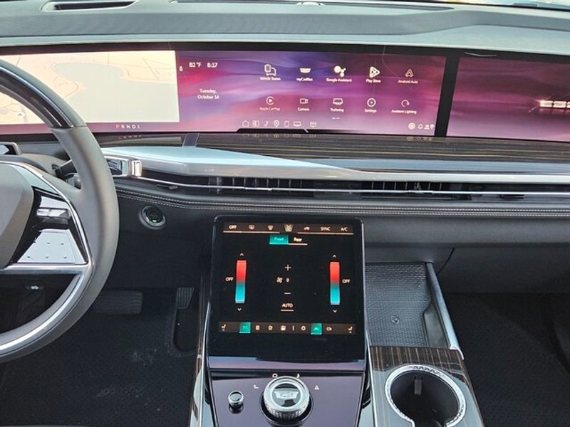 New 2026 Cadillac Escalade ESV Luxury image 17