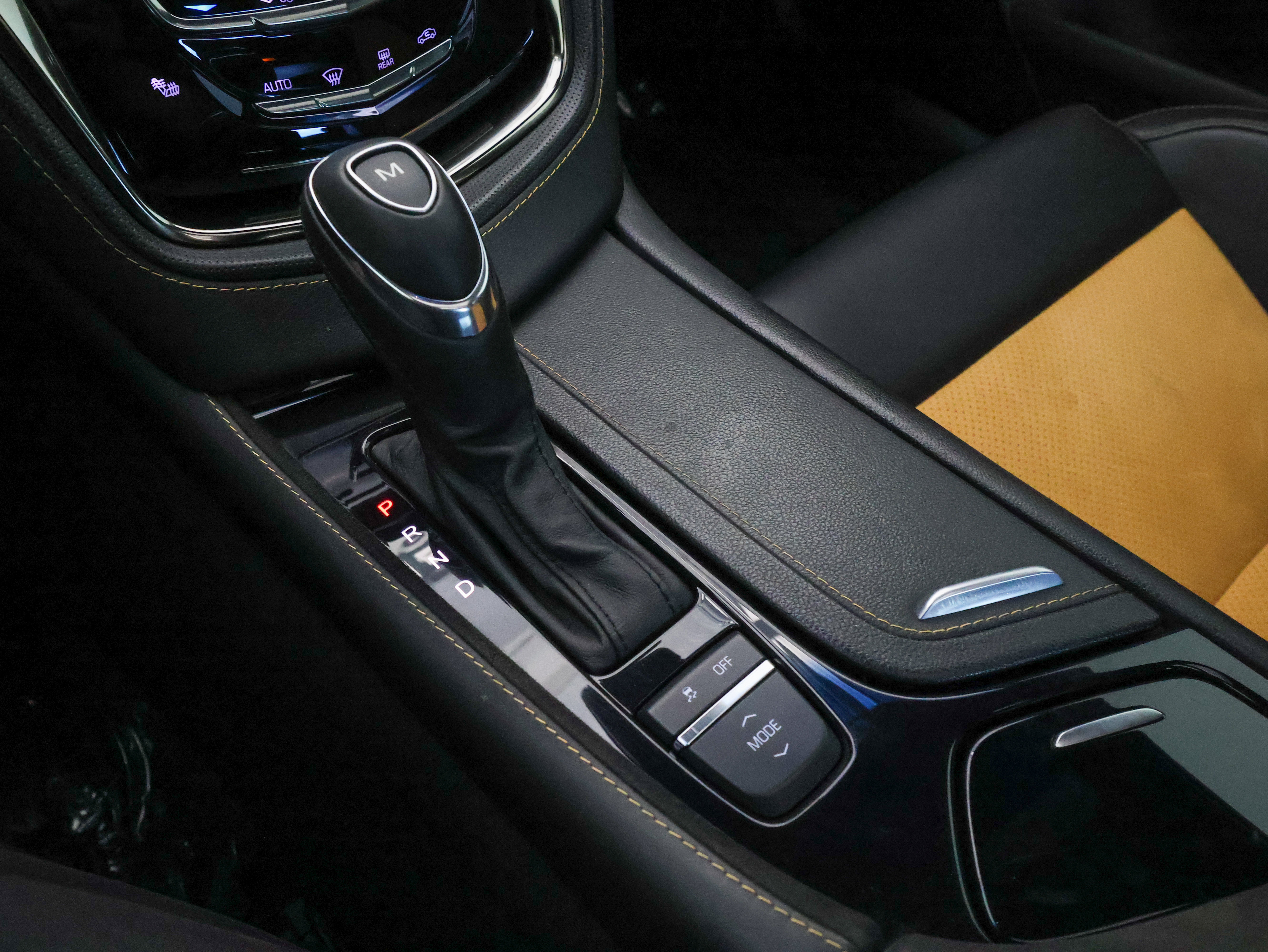 Used 2016 Cadillac CTS V w/ Carbon Fiber Package RWD image 33