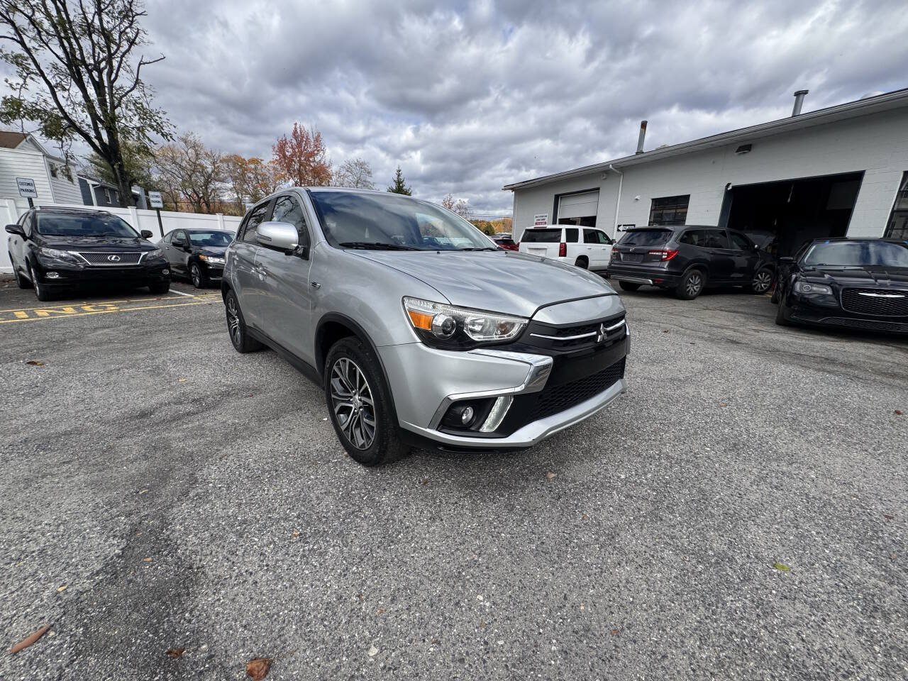 Used 2019 Mitsubishi Outlander Sport SE FWD image 4