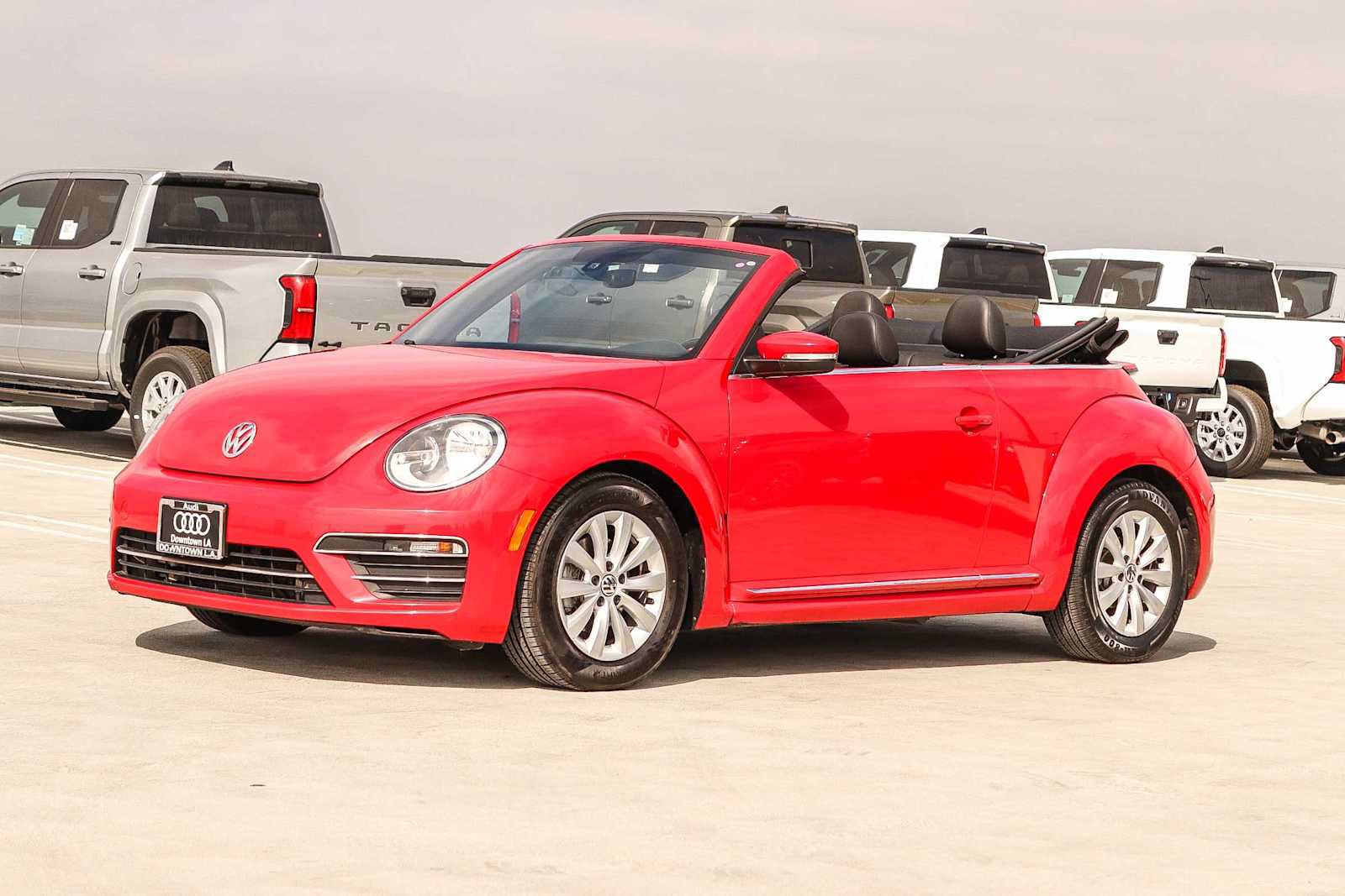 Used 2017 Volkswagen Beetle 1.8T S FWD image 7