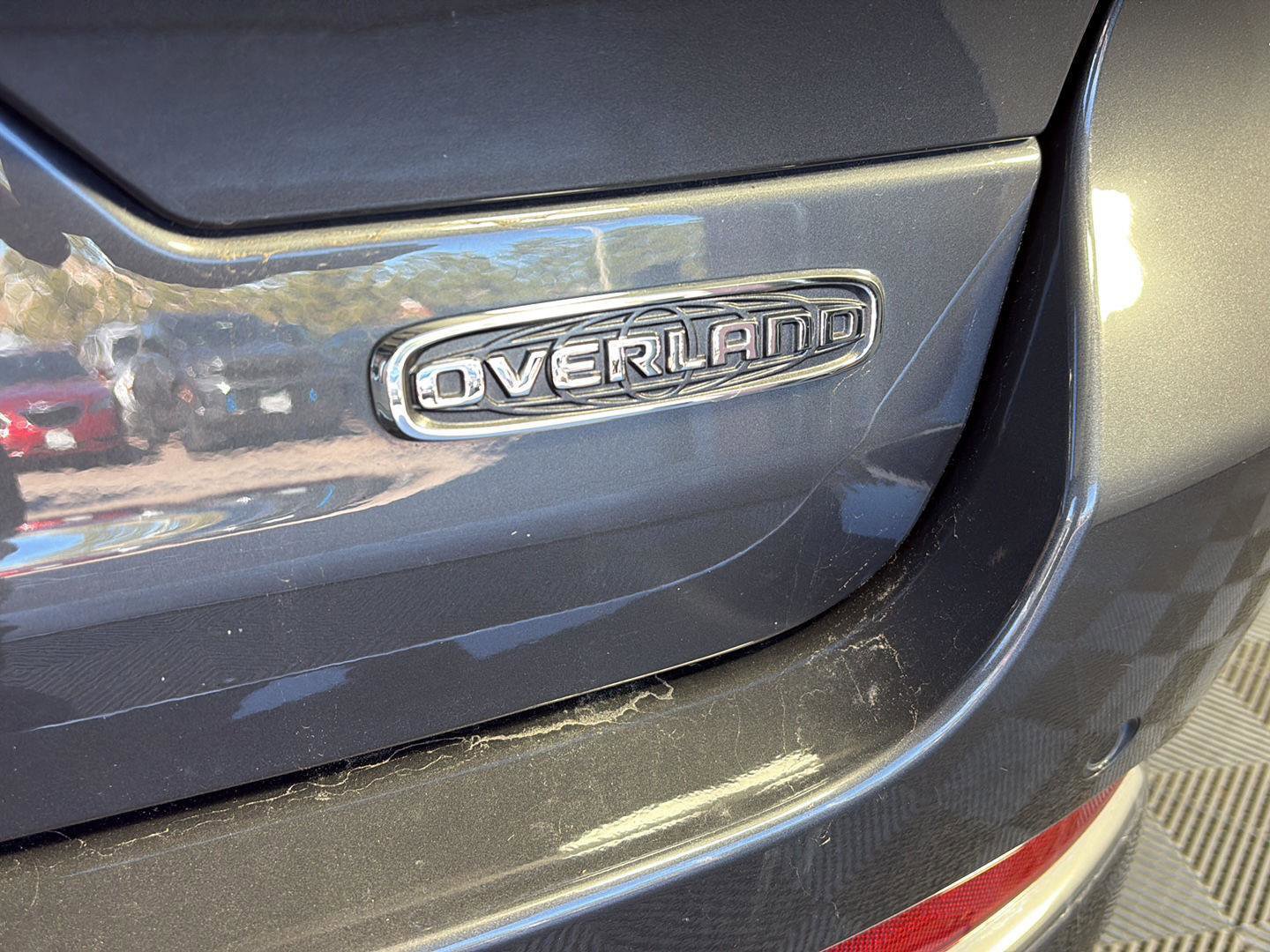 Used 2023 Jeep Grand Cherokee Overland w/ Luxury Tech Group IV image 9