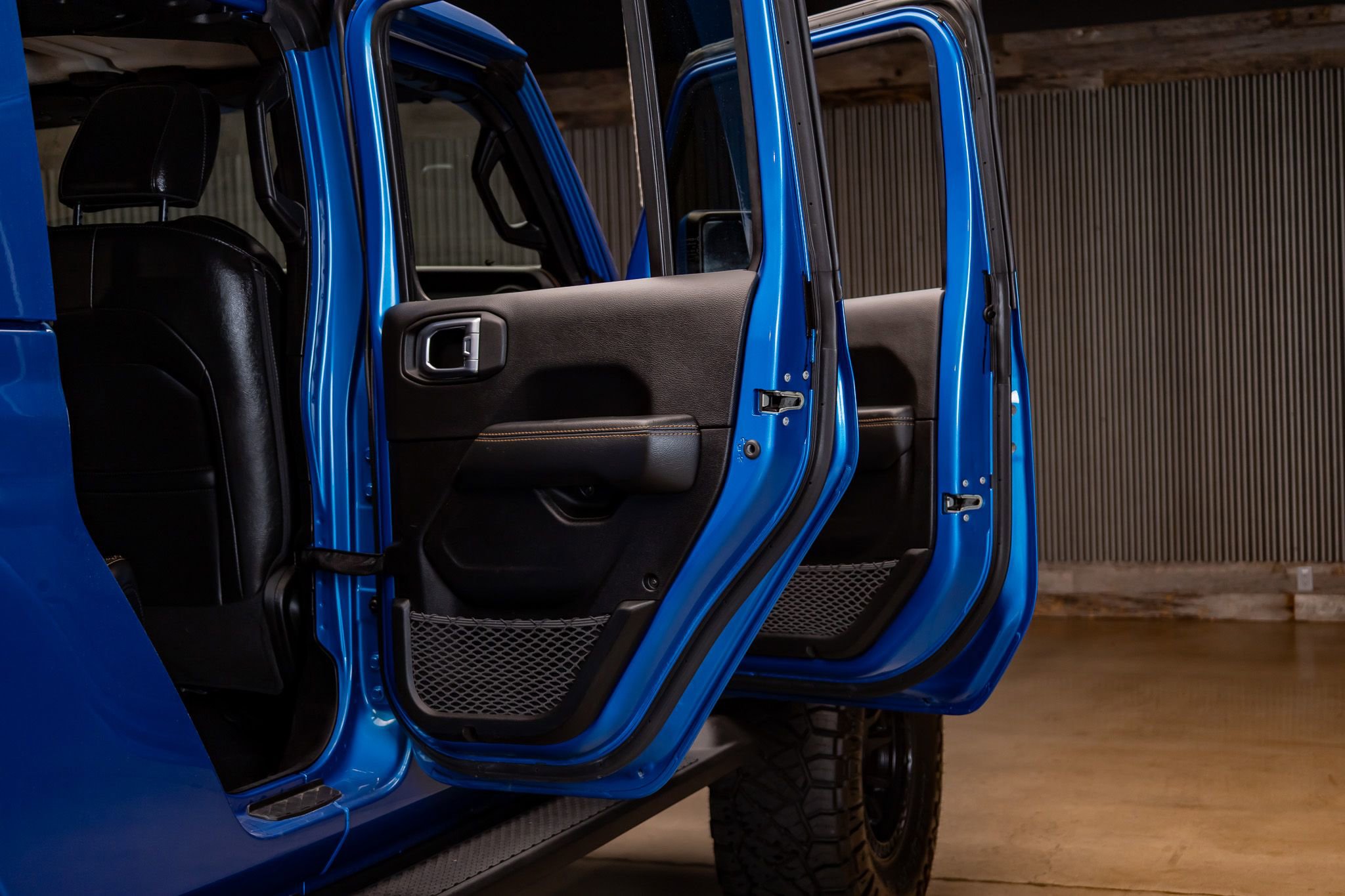 Used 2022 Jeep Gladiator Overland image 29