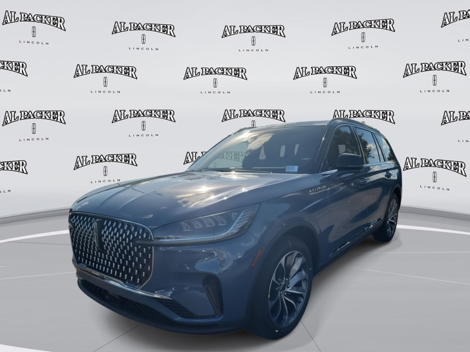 New 2026 Lincoln Aviator Reserve RWD image 1