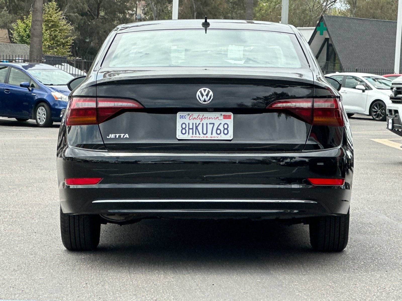 Used 2019 Volkswagen Jetta SE FWD image 4
