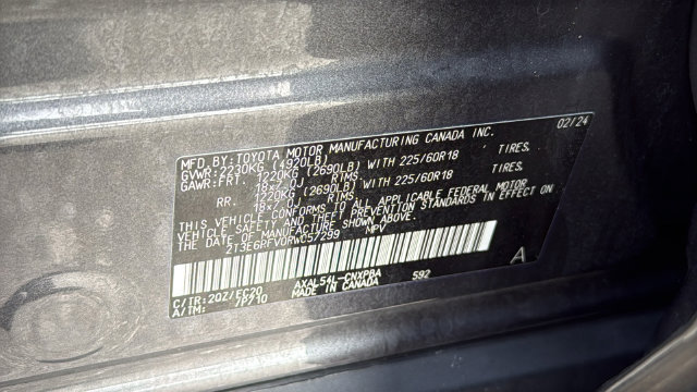 Used 2024 Toyota RAV4 XSE AWD/4WD image 28
