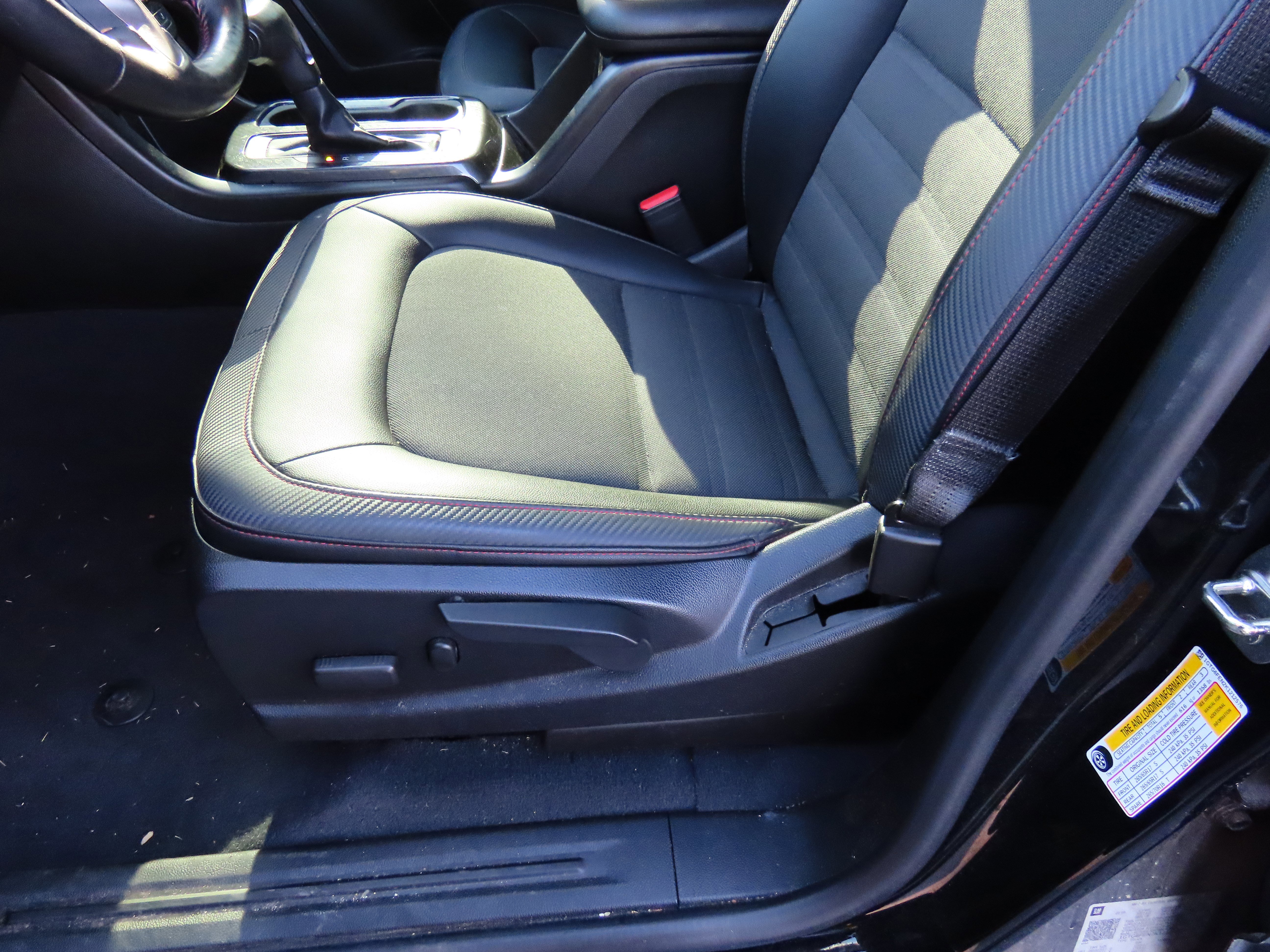 Used 2019 GMC Canyon All Terrain w/ All Terrain X Package image 39