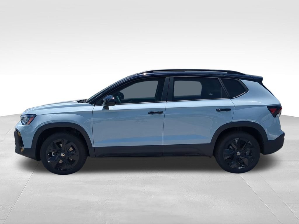 New 2026 Volkswagen Taos SE FWD image 6