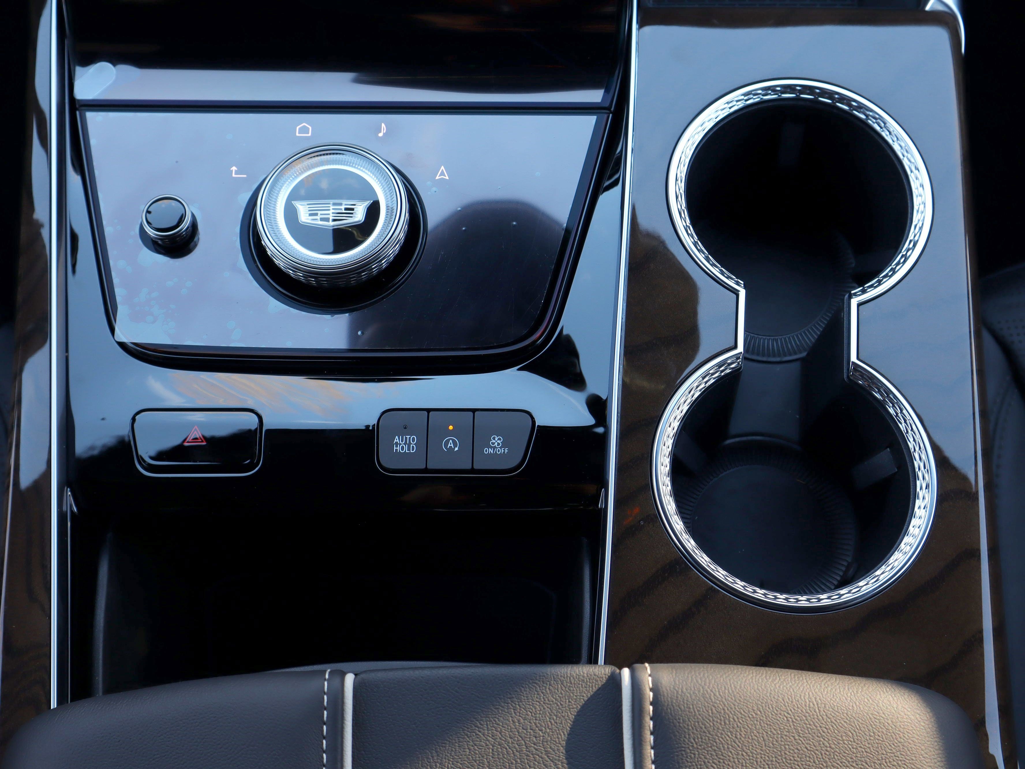 Used 2026 Cadillac Escalade Platinum Sport image 27