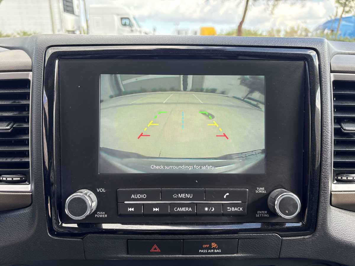 Used 2022 Nissan Frontier SV image 25