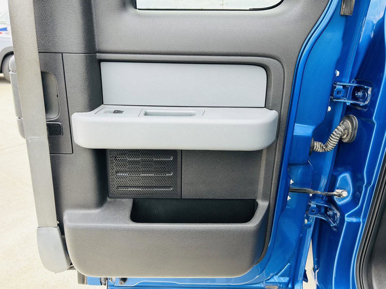 Used 2013 Ford F150 XLT w/ Luxury Equipment Group image 22