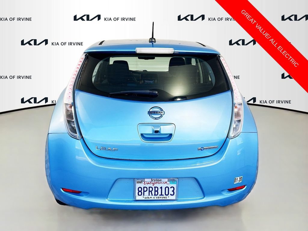 Used 2015 Nissan Leaf SV w/ LED & Quick Charge Package FWD image 7