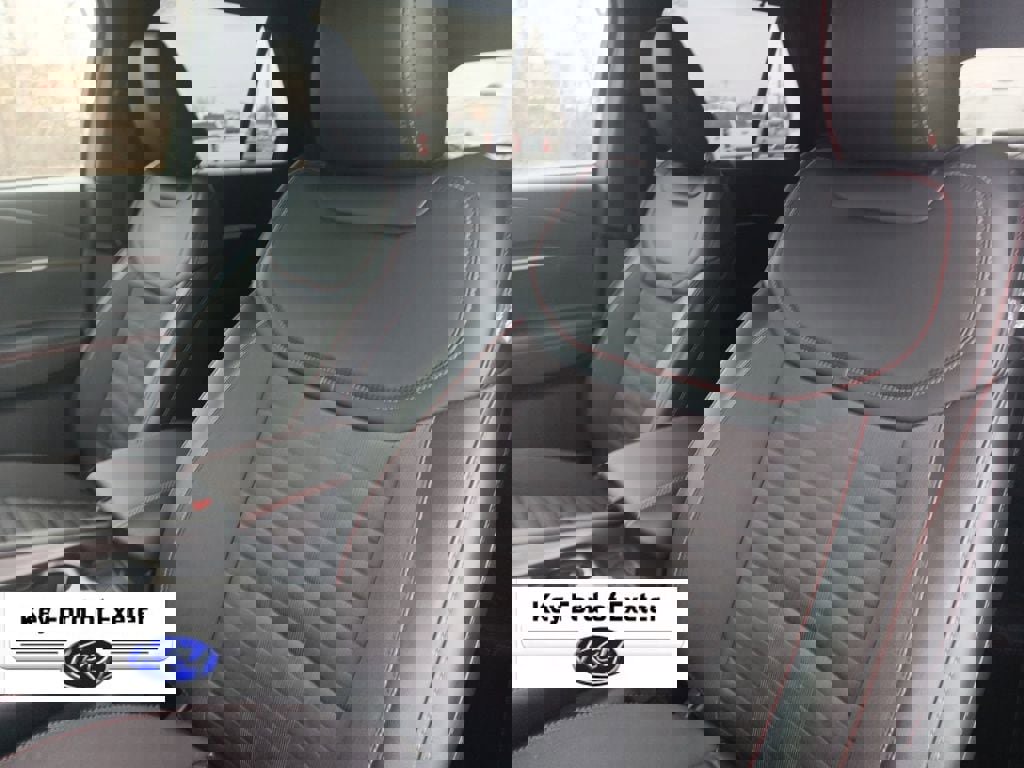 Used 2025 Ford Explorer ST-Line w/ Premium Package image 24