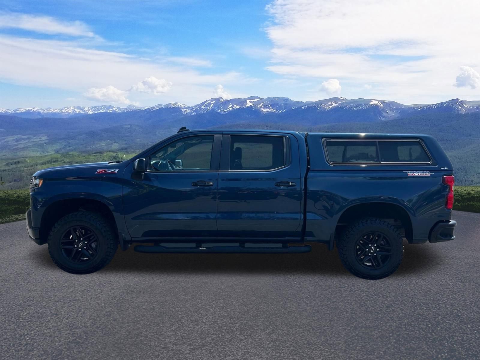 Used 2019 Chevrolet Silverado 1500 LT Trail Boss AWD/4WD image 2