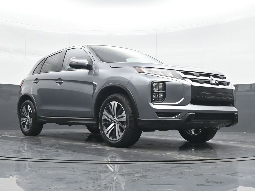 Used 2024 Mitsubishi Outlander Sport SE AWD/4WD image 24