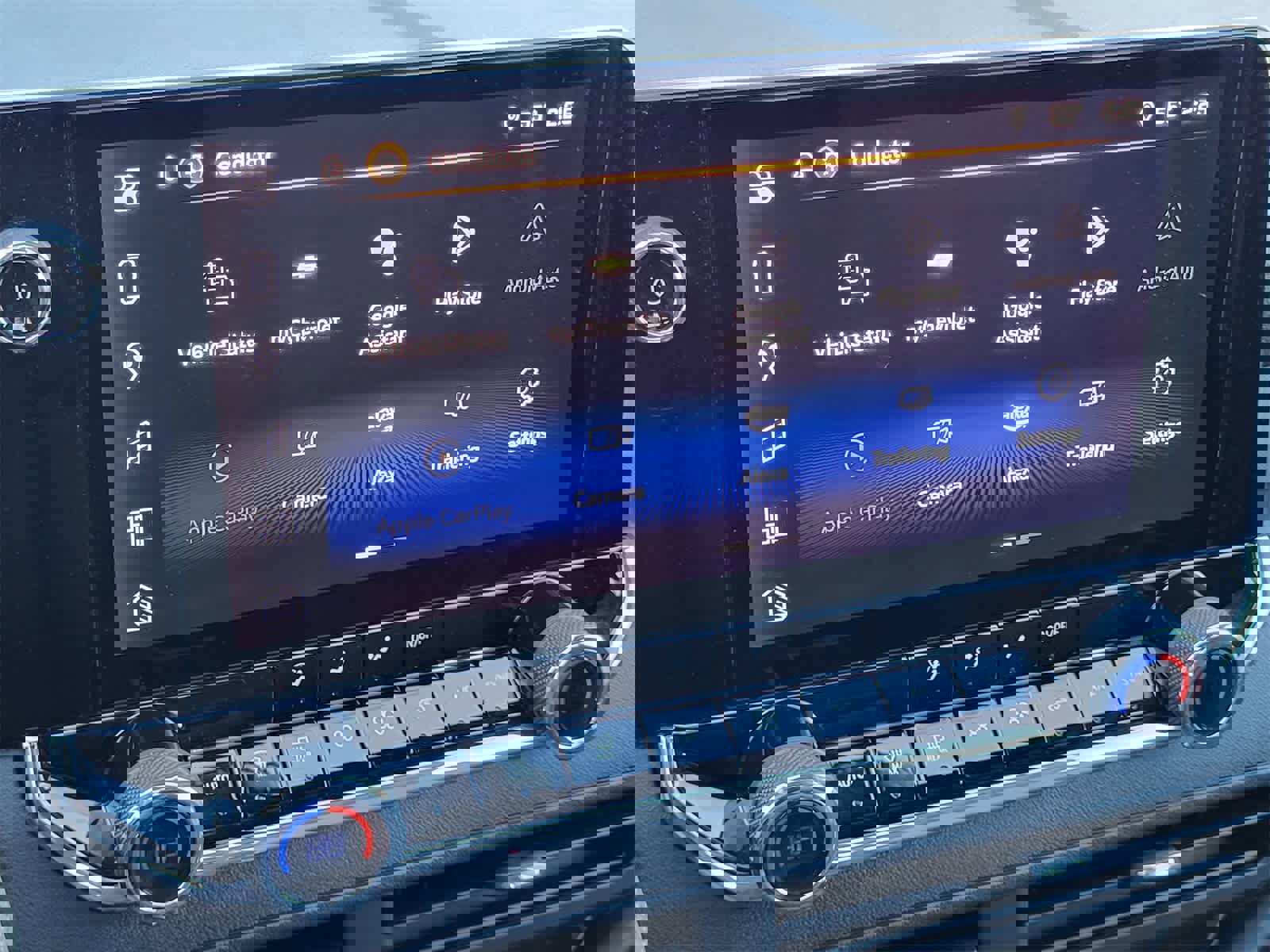 Used 2025 Chevrolet Colorado Trail Boss image 16