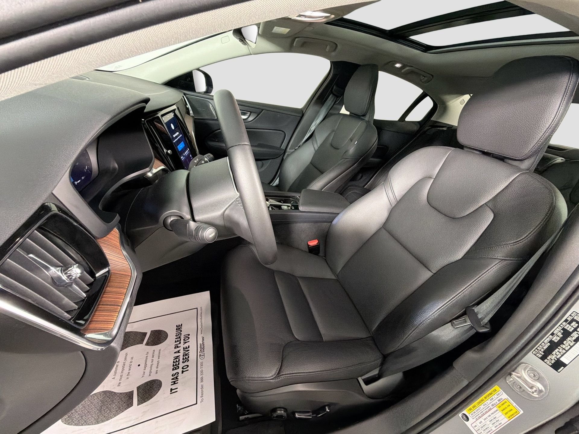 Certified 2024 Volvo S60 B5 Plus w/ Climate Package FWD image 23