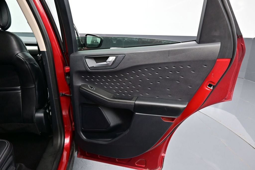 Used 2020 Ford Escape SEL FWD image 33