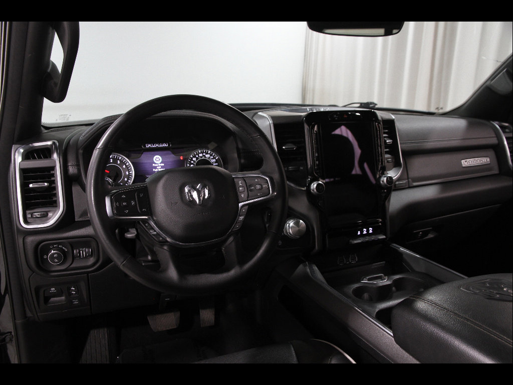 Used 2025 RAM 1500 Laramie AWD/4WD image 6