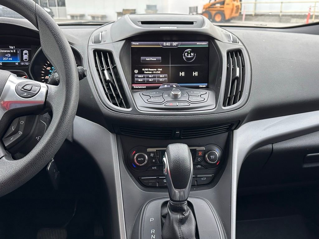 Used 2014 Ford Escape SE w/ SE Chrome Package image 32