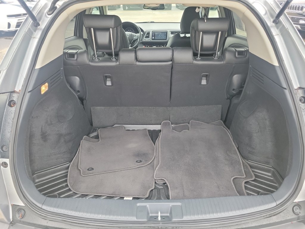 Used 2022 Honda HR-V EX-L image 8