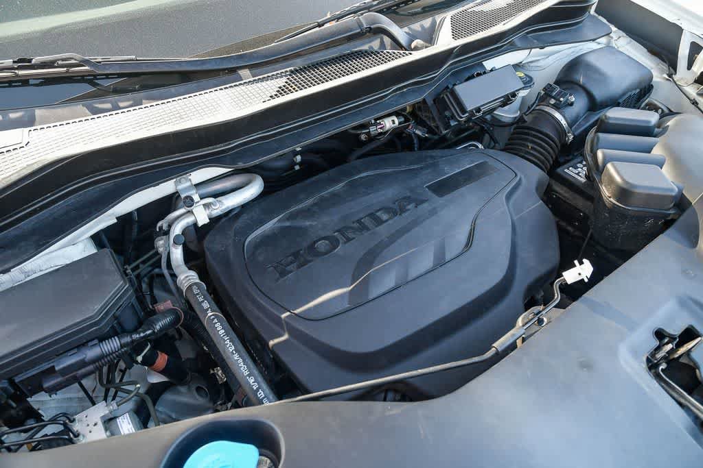 Used 2016 Honda Pilot Touring image 30