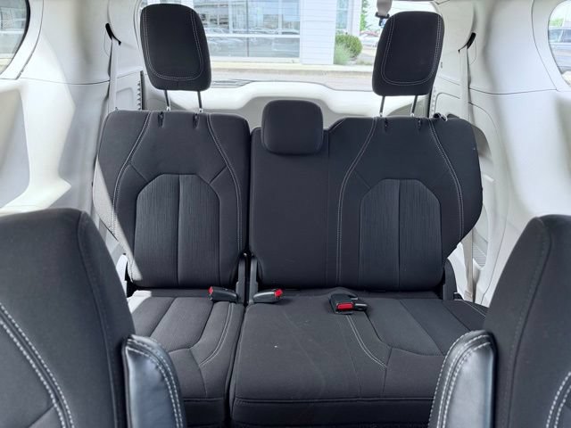 Certified 2023 Chrysler Voyager LX FWD image 23